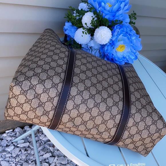 Authentic Gucci tote - Picture 12 of 16